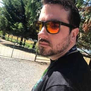 Meet your Posher, Cameron